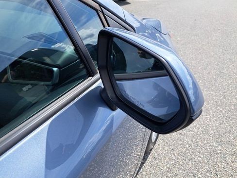 Used 2022 Toyota Corolla LE image 18