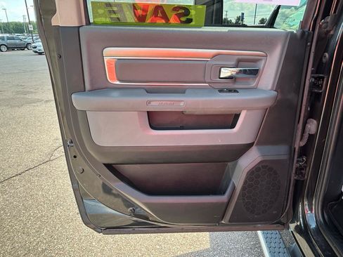 Used 2018 RAM 2500 Big Horn AWD/4WD image 13