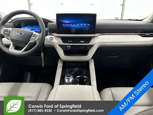 New 2026 Ford Explorer Active w/ Active Comfort Package image 21