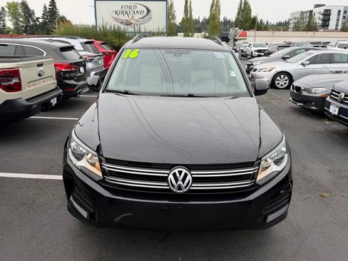 Used 2016 Volkswagen Tiguan S FWD image 5