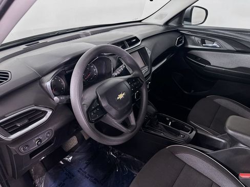 Used 2023 Chevrolet TrailBlazer LT AWD/4WD image 15