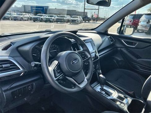 Used 2019 Subaru Forester Base AWD 4dr Crossover w/ Alloy Wheel Package image 10