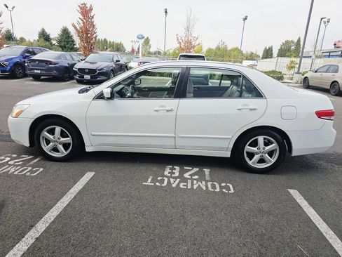 Used 2004 Honda Accord EX image 2