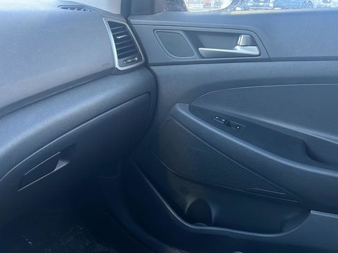 Used 2018 Hyundai Tucson Sport image 23