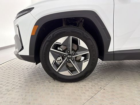 Used 2025 Hyundai Tucson SEL AWD/4WD image 12