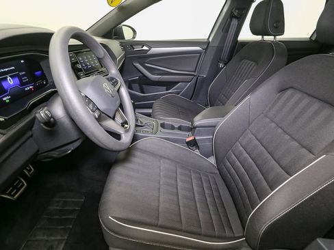 Certified 2023 Volkswagen Jetta Sport image 39