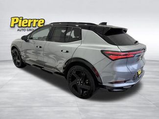 Used 2024 Chevrolet Equinox EV RS video 2