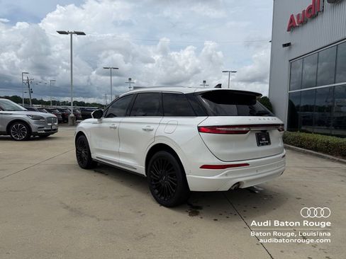 Used 2021 Lincoln Corsair Reserve w/ Equipment Group 201A FWD image 5