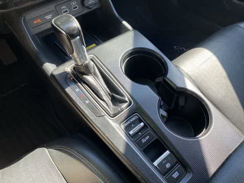 Used 2023 Honda Civic Touring image 33