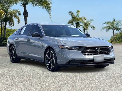 Used 2024 Honda Accord Sport image 5