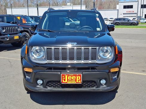 Certified 2022 Jeep Renegade Limited w/ Sun, Sound & Wheels Group image 2