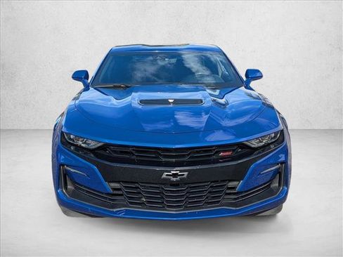 Used 2019 Chevrolet Camaro SS image 2