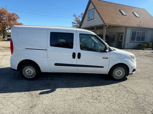 Used 2022 RAM ProMaster City Tradesman w/ Window Group 05 image 5