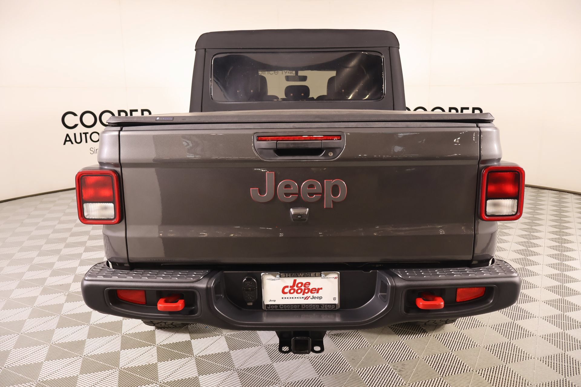 Used 2022 Jeep Gladiator Rubicon w/ Trailer Tow Package AWD/4WD image 21