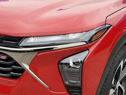 New 2026 Chevrolet Trax RS FWD image 5