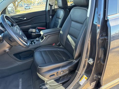 Used 2023 GMC Acadia Denali w/ Denali Ultimate Package image 12