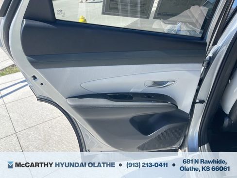 Certified 2025 Hyundai Tucson Limited image 25