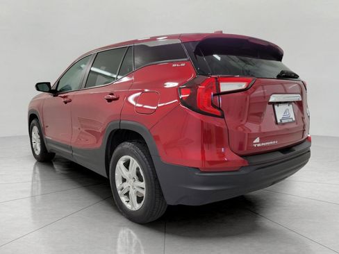 Used 2024 GMC Terrain SLE image 20