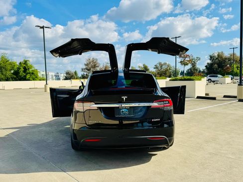 Used 2018 Tesla Model X P100D AWD/4WD image 53