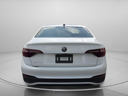 Used 2024 Volkswagen Jetta S FWD image 4