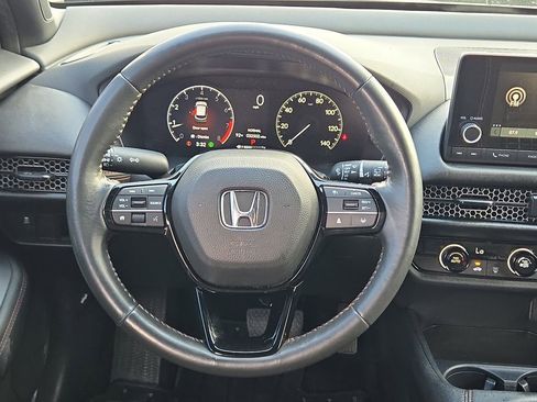 Certified 2024 Honda HR-V Sport image 19