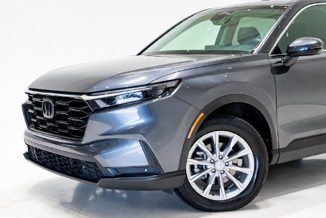 Used 2025 Honda CR-V EX-L image 4