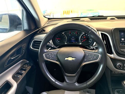 Used 2021 Chevrolet Equinox LT image 11