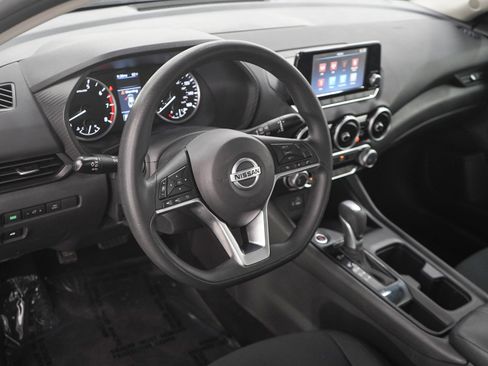 Used 2023 Nissan Sentra S FWD image 19