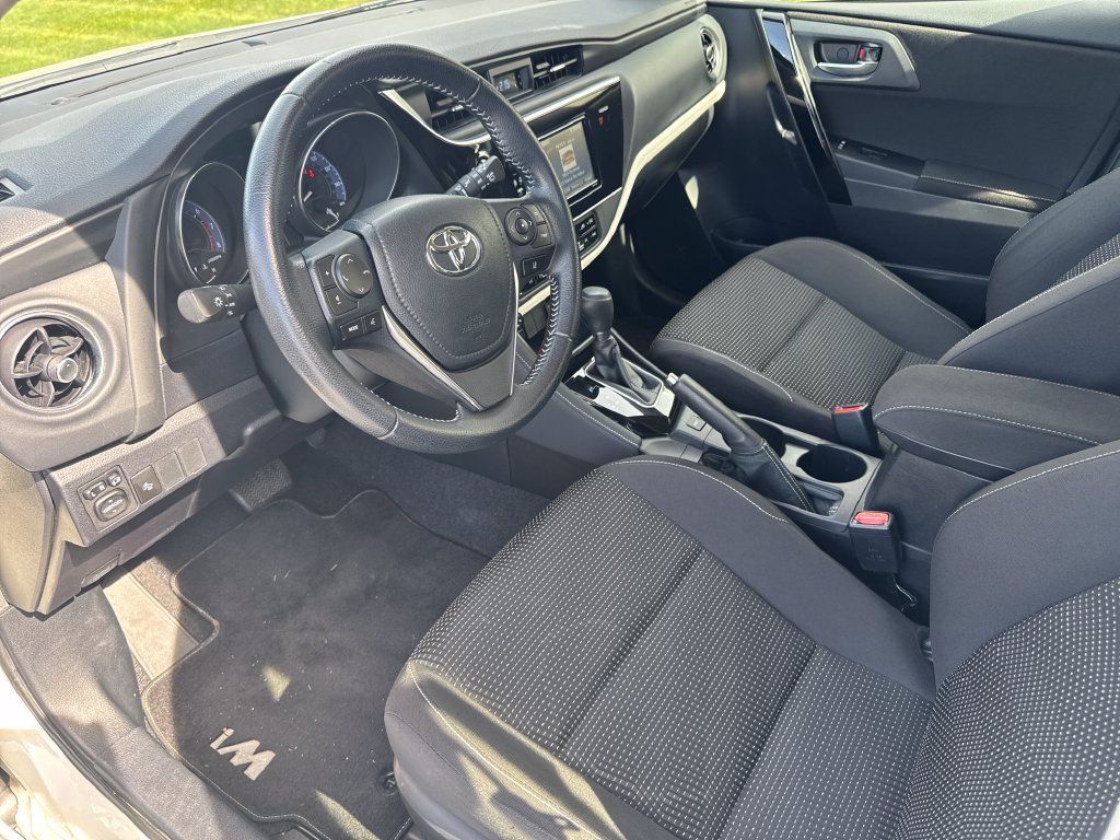 Used 2017 Toyota Corolla iM w/ Carpet Mat Package FWD image 30
