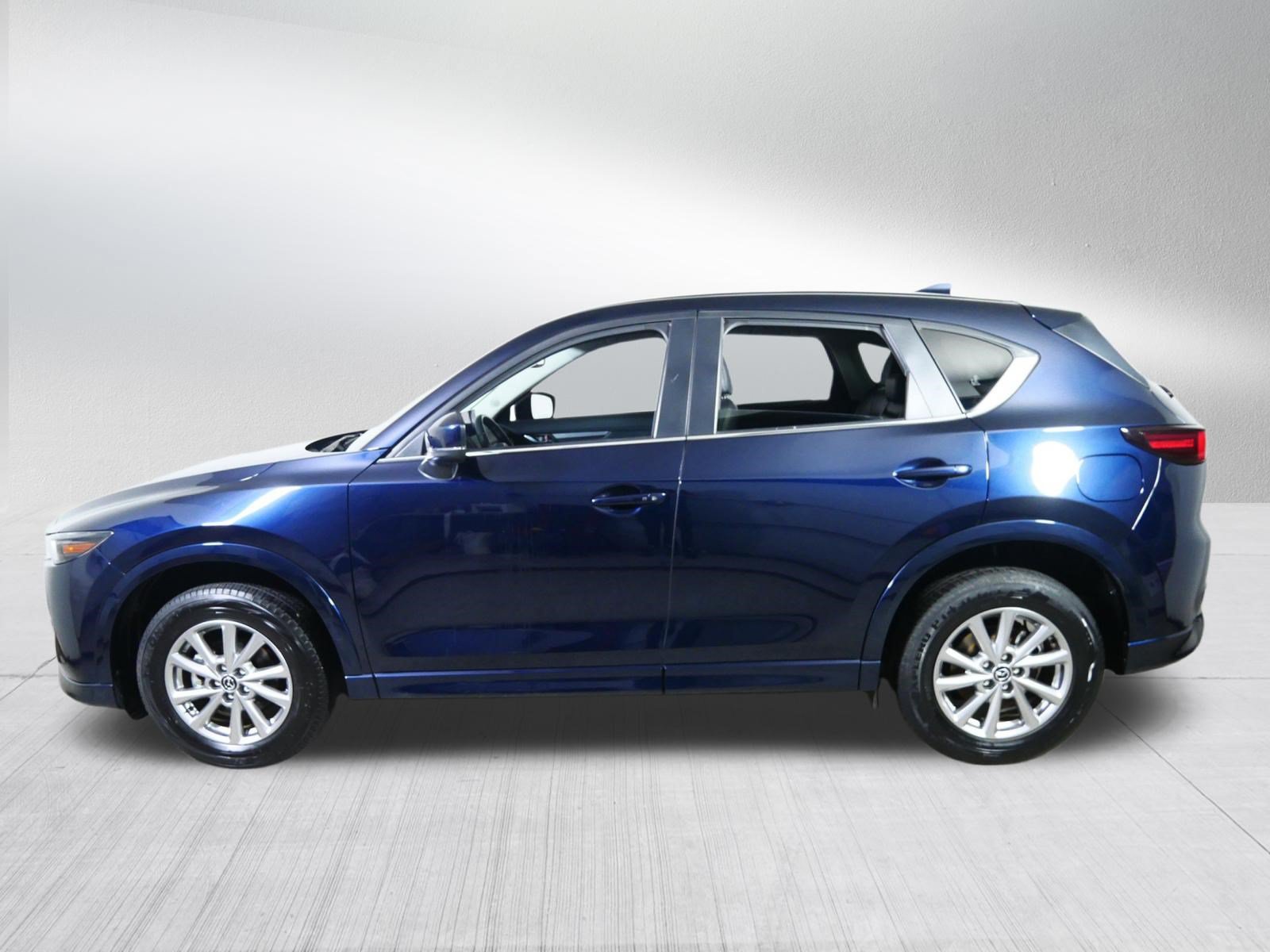 Used 2025 MAZDA CX-5 AWD 2.5 S w/ Preferred Package image 4