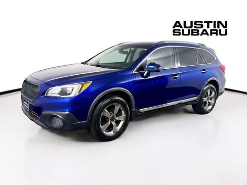 Used 2017 Subaru Outback 3.6R Touring w/ Popular Package #5A AWD/4WD image 3