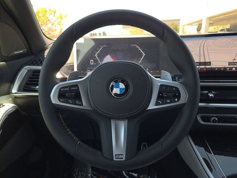 New 2026 BMW X5 xDrive40i w/ M Sport Package AWD/4WD image 15