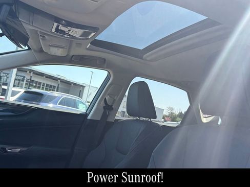 Used 2025 Lexus NX 350h AWD w/ Accessory Package (Z2) image 8