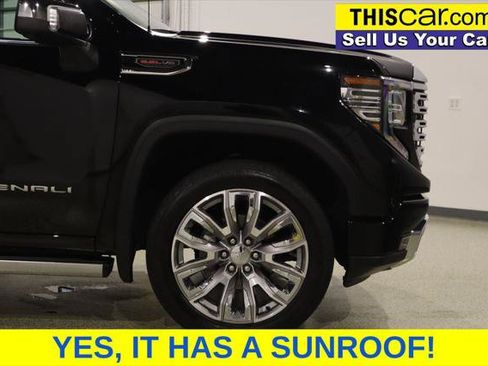 Used 2025 GMC Sierra 1500 Denali w/ Denali Reserve Package AWD/4WD image 11