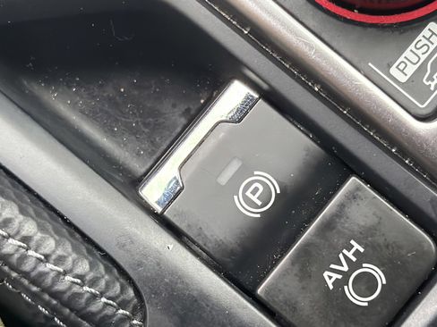 Certified 2024 Subaru Forester Premium AWD/4WD image 26