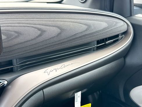 New 2025 FIAT 500 e FWD image 21