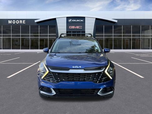 Used 2023 Kia Sportage SX image 3