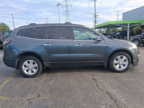 Used 2014 Chevrolet Traverse LT FWD image 4