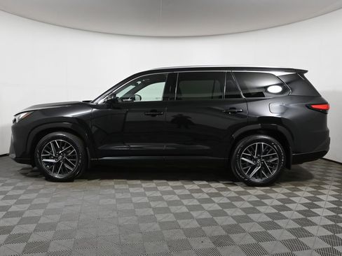 Used 2024 Lexus TX 350 AWD w/ Captains Chair Package image 2