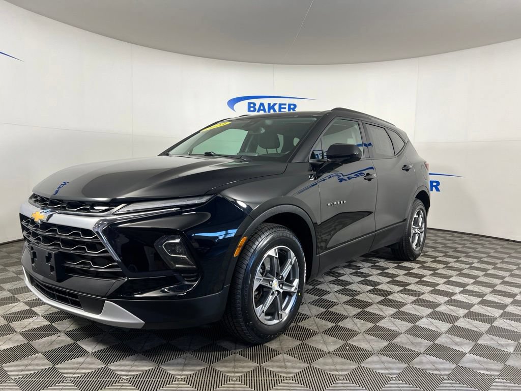 Certified 2023 Chevrolet Blazer LT w/ Convenience Package AWD/4WD image 1