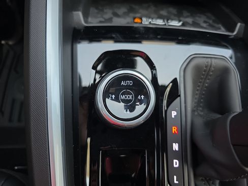 New 2026 Chevrolet Colorado Trail Boss AWD/4WD image 23