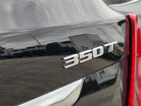 Used 2023 Cadillac XT5 Premium Luxury image 9