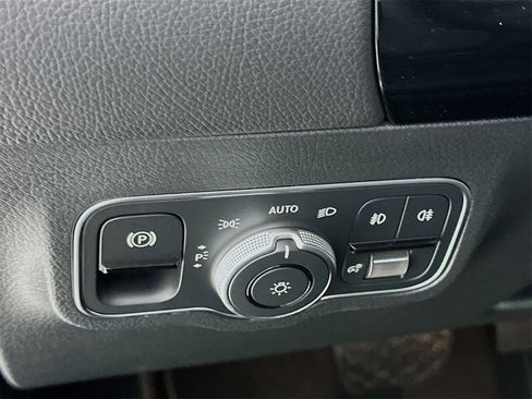 New 2026 Mercedes-Benz GLA 250 GLA 250 image 11