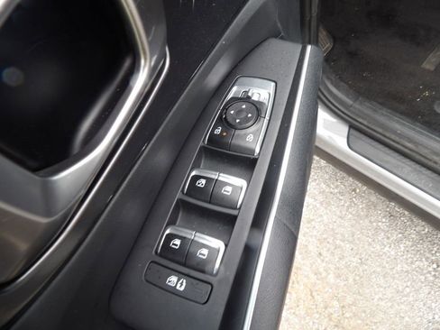 Used 2025 Kia Sorento EX FWD image 11