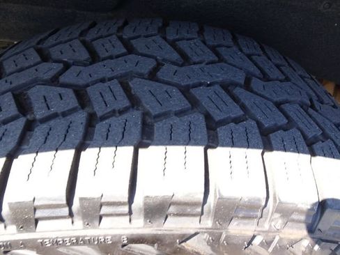 Used 2020 Chevrolet Silverado 1500 LTZ image 37