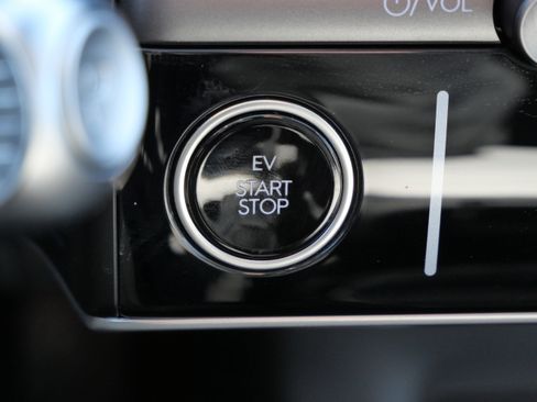 Certified 2025 Hyundai Ioniq 5 SEL image 27