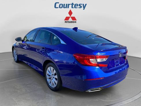 Used 2020 Honda Accord Sport image 3
