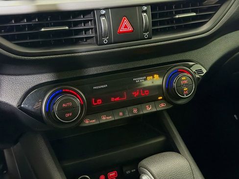 Used 2019 Kia Forte LXS image 18