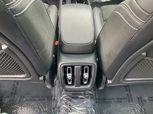 Used 2021 Volvo XC40 P8 Recharge AWD/4WD image 40