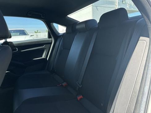 Used 2024 Honda Civic Sport image 27